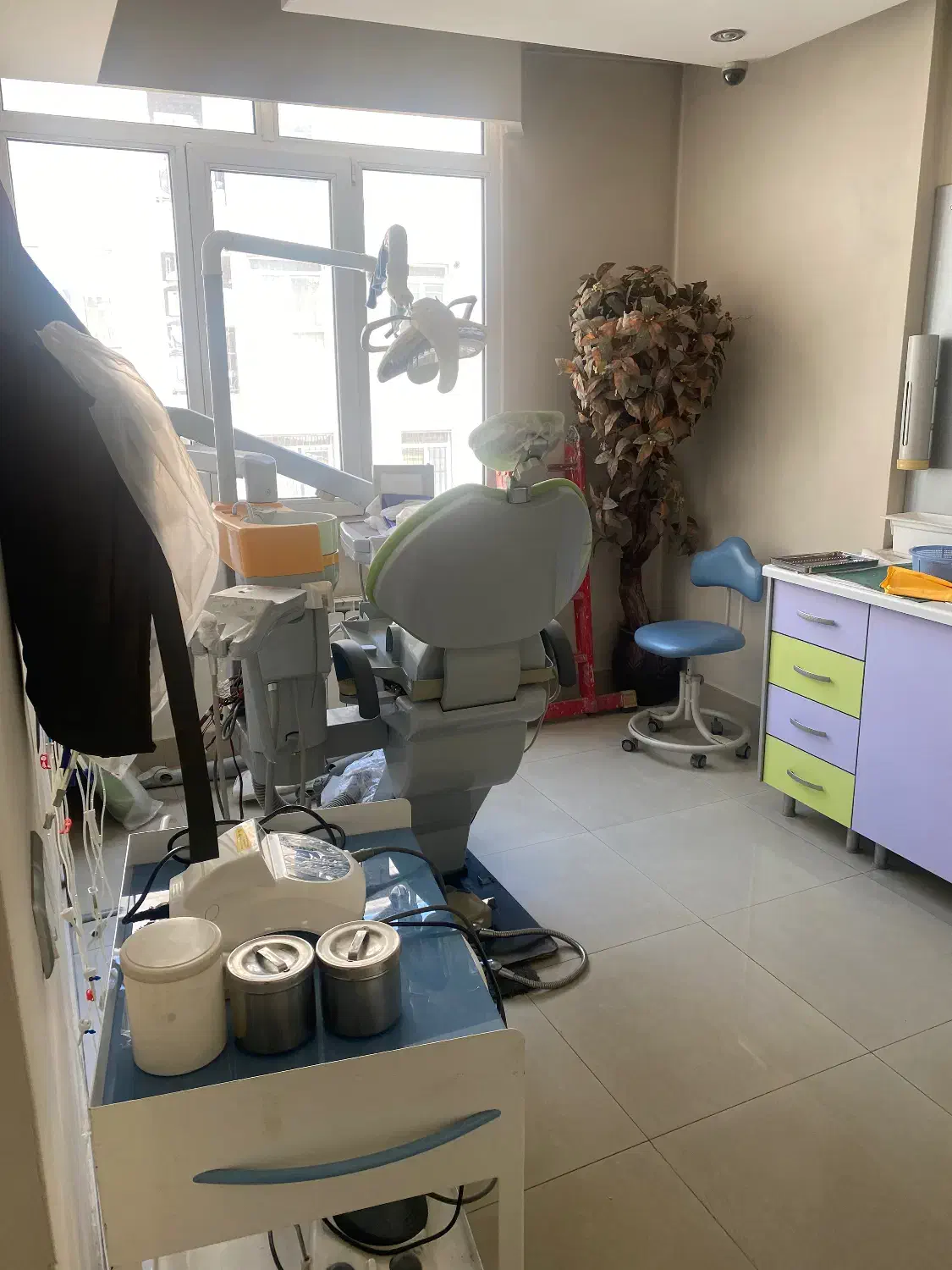 اجاره اتاق ۸ متری جهت مطب پزشک یا دندانپزشک|اجارهٔ دفتر کار، اتاق اداری، مطب|تهران, خواجه نصیر طوسی|دیوار