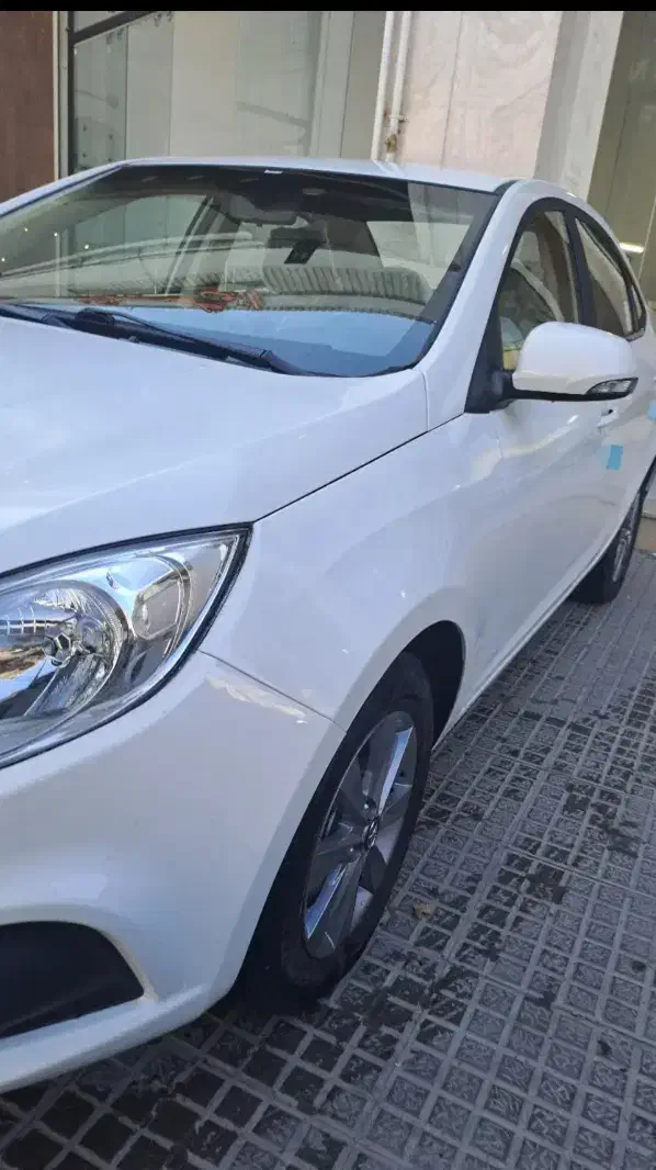 JAC J4 جک جی4 سفید و مشکی صفر 1404|خودرو سواری و وانت|اصفهان, لیمجیر|دیوار