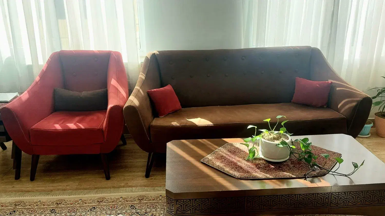 مبل راحتی۷نفره|مبلمان خانگی و میز عسلی|سنندج, |دیوار