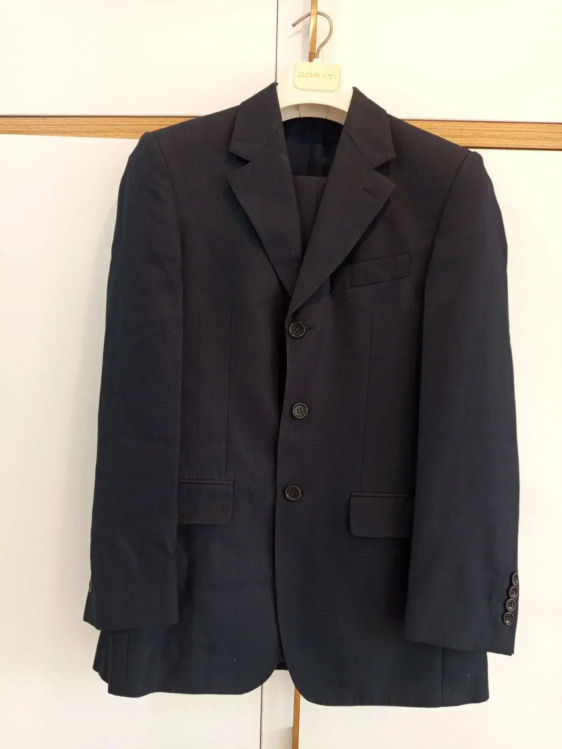 کت و شلوار|لباس|بابلسر, |دیوار