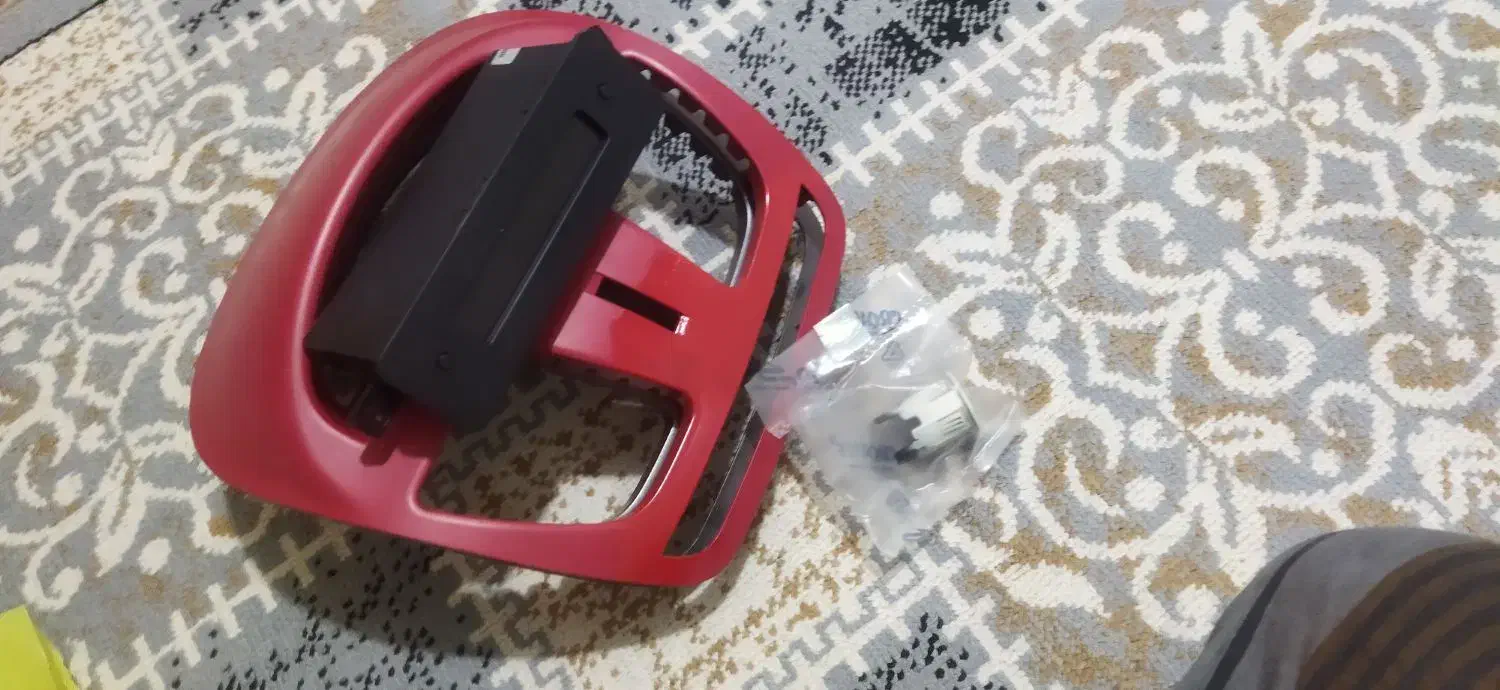 ساعت دیجیتال کوییک ، کفی صندوق عقب کوییک و ..|قطعات یدکی و لوازم جانبی|الیگودرز, |دیوار