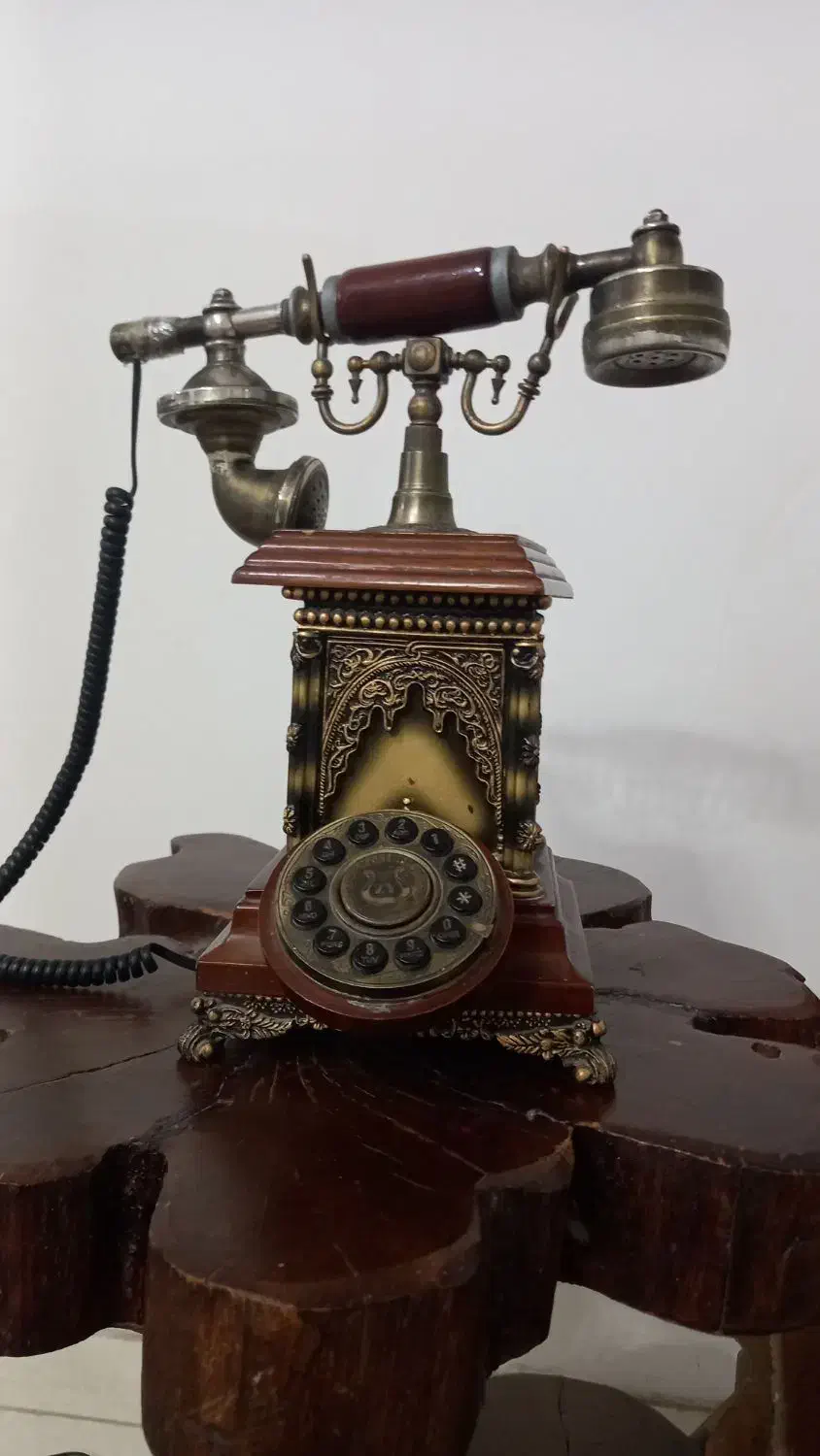 تلفن رومیزی چوبی ریبا|تلفن رومیزی|زاهدان, |دیوار