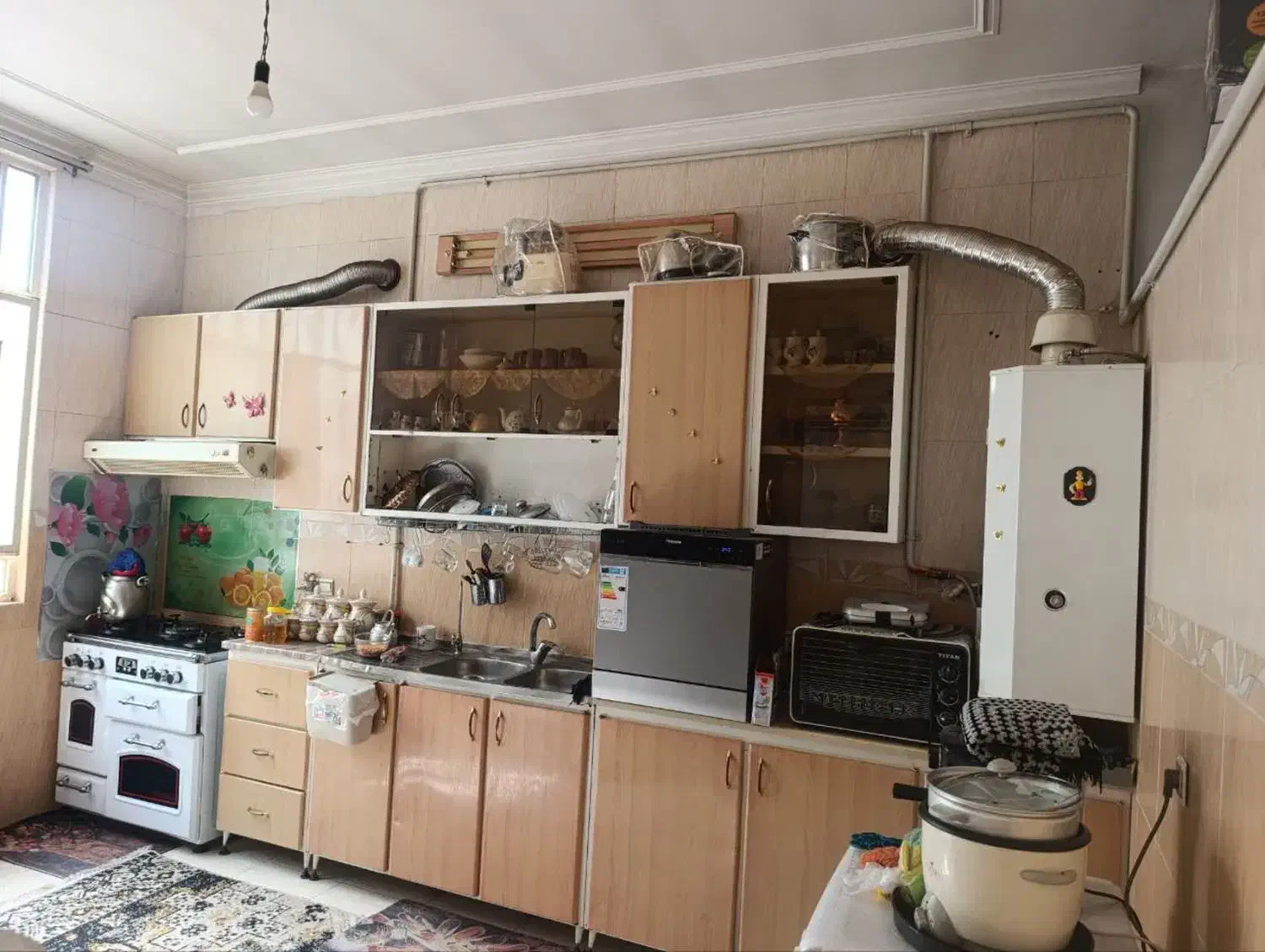 کابینت فلزی دست دوم با سنگ وهود 17میلیون|آب‌چکان و نظم‌دهنده ظروف|یزد, |دیوار