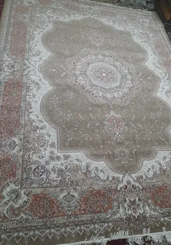 قالی نو|فرش|نجف‌آباد, یزدانشهر|دیوار