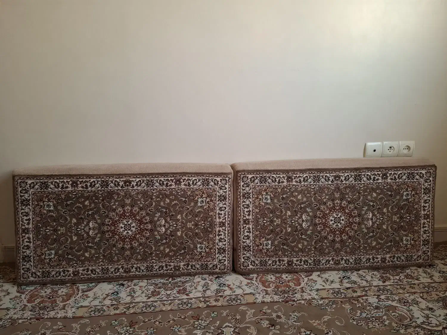 یک جفت پشتی|پشتی|تهران, تختی|دیوار