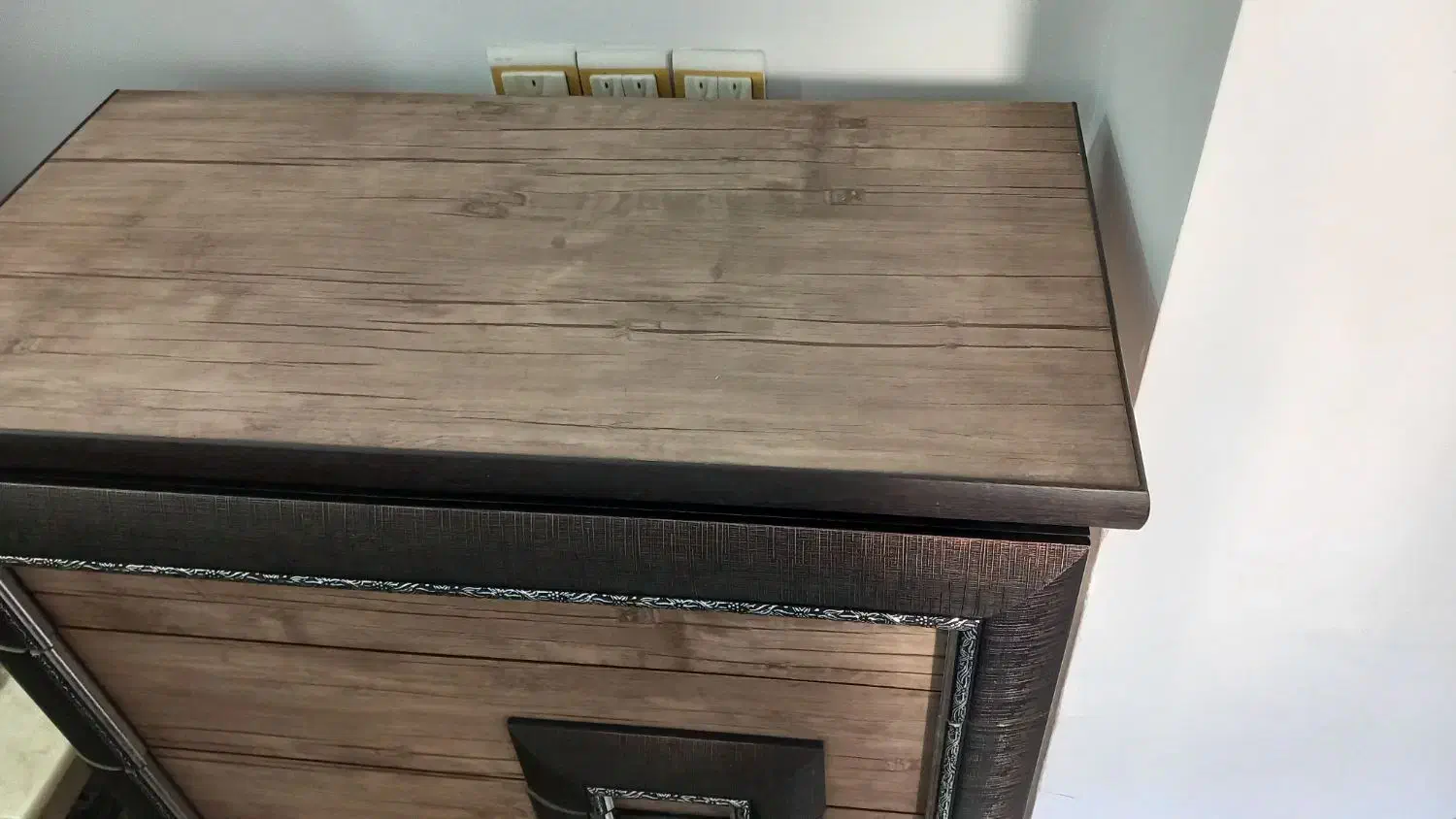 دراور|جاکفشی، کمد، دراور|شهریار, شهریار|دیوار