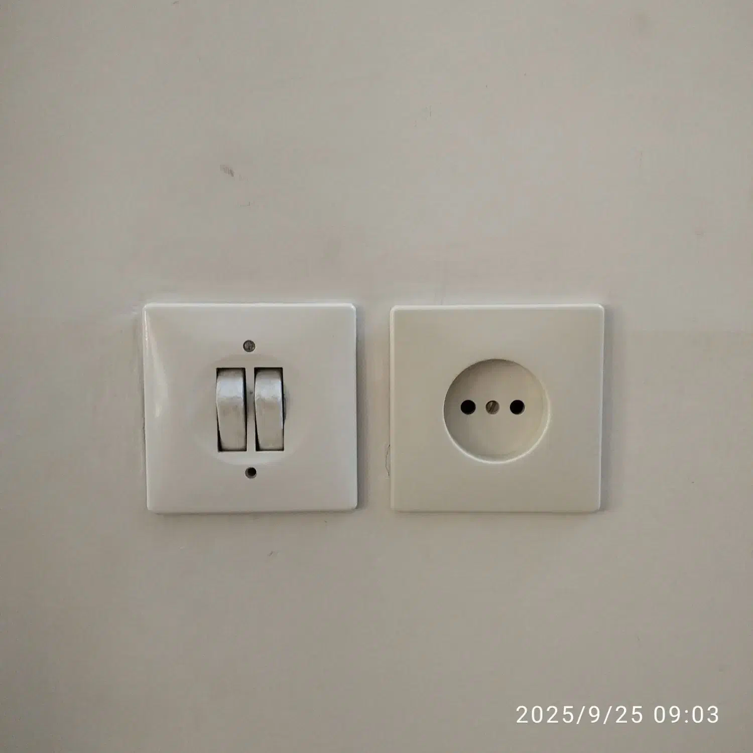 ایفون معمولی تابا دوطبقه|صوتی و تصویری|قم, باسکول|دیوار