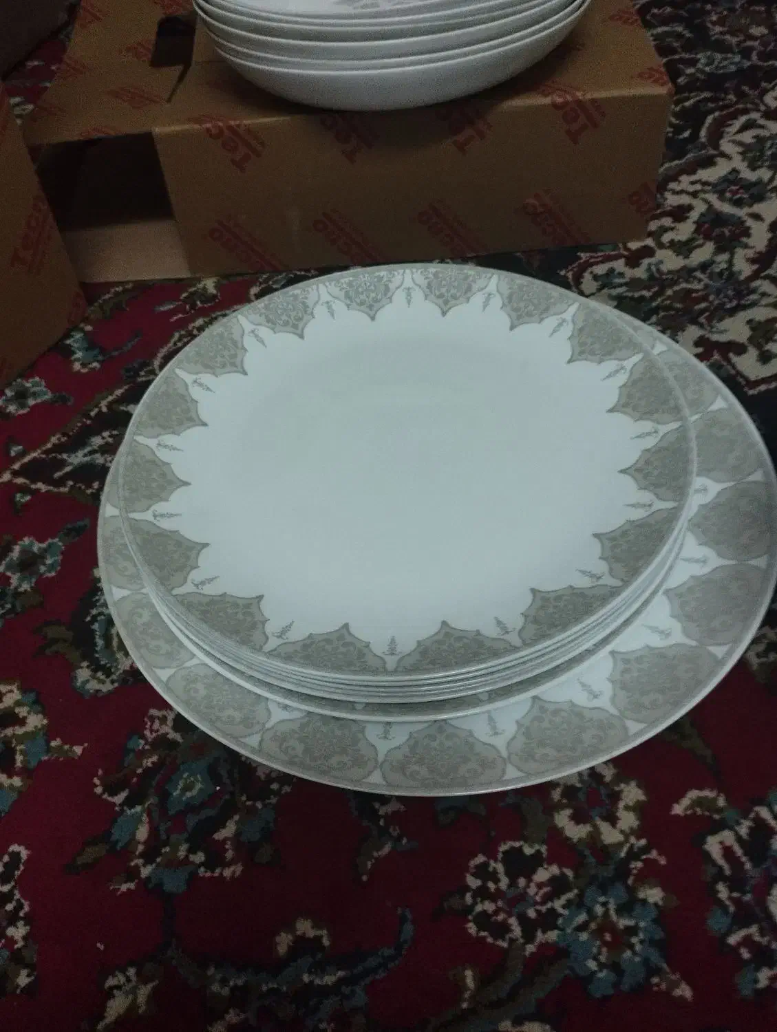 ظروف چینی|ظروف سرو و پذیرایی|مشهد, کارمندان دوم|دیوار