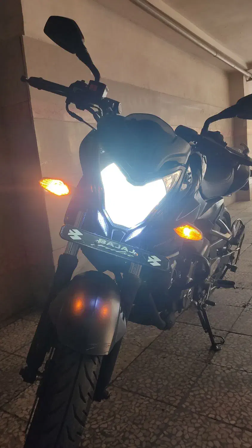 ns200  مدل96 آس|موتورسیکلت|اندیشه, اندیشه فاز ۱|دیوار