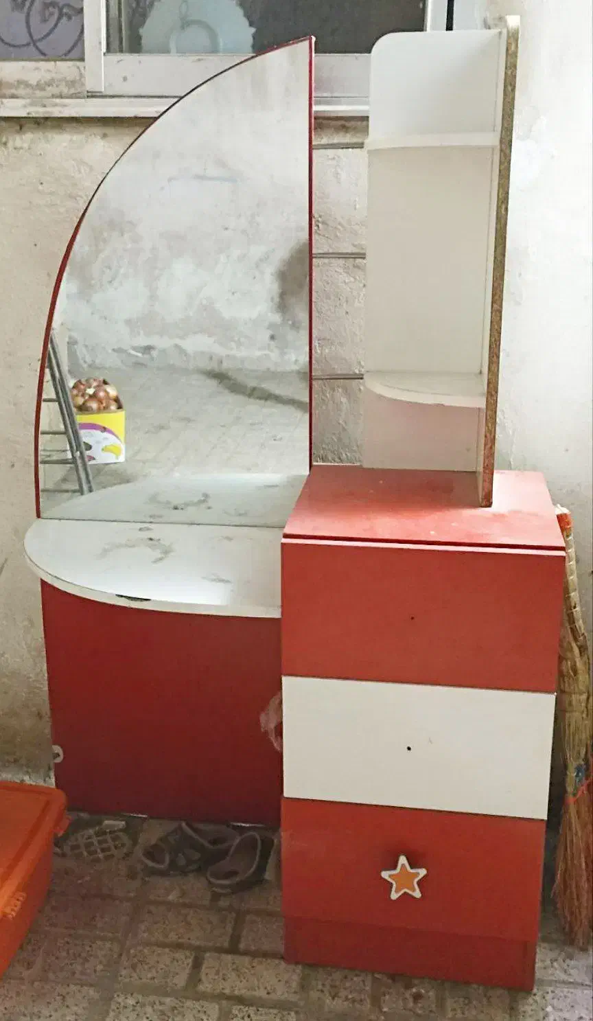 وسایل شخصی|اسباب و اثاث بچه|مشهد, نظام دوست|دیوار