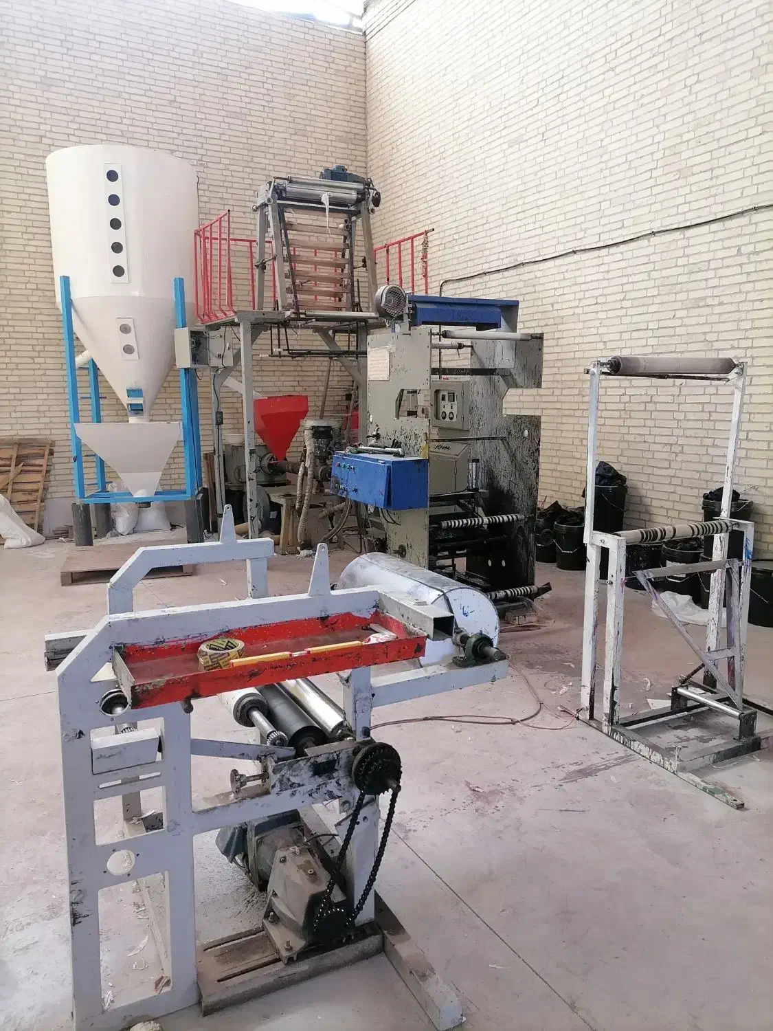 فروش خط کامل تولید سفره یکبار مصرف|ماشین‌آلات صنعتی|شیراز, فرگاز|دیوار