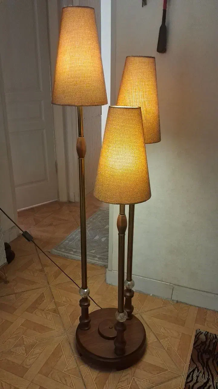 آباژور سه شاخه|چراغ خواب و آباژور|اندیشه, شهرک مریم|دیوار