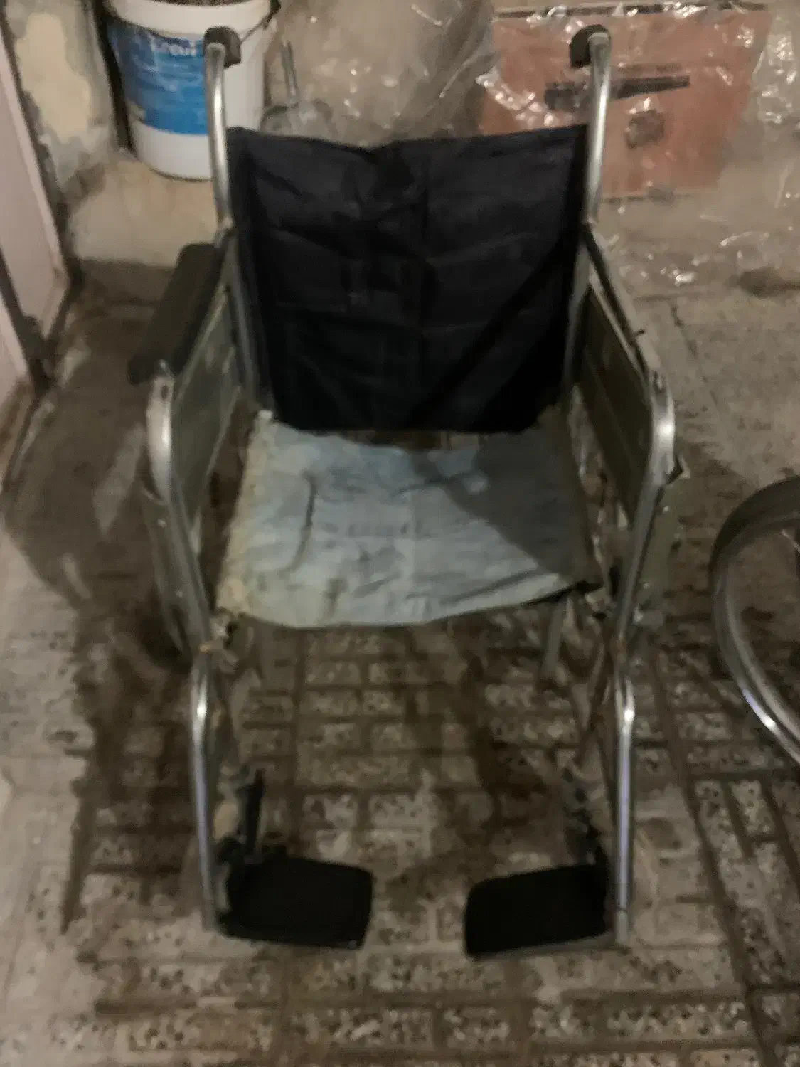 ویلچر|کالسکه و لوازم جانبی|اراک, |دیوار