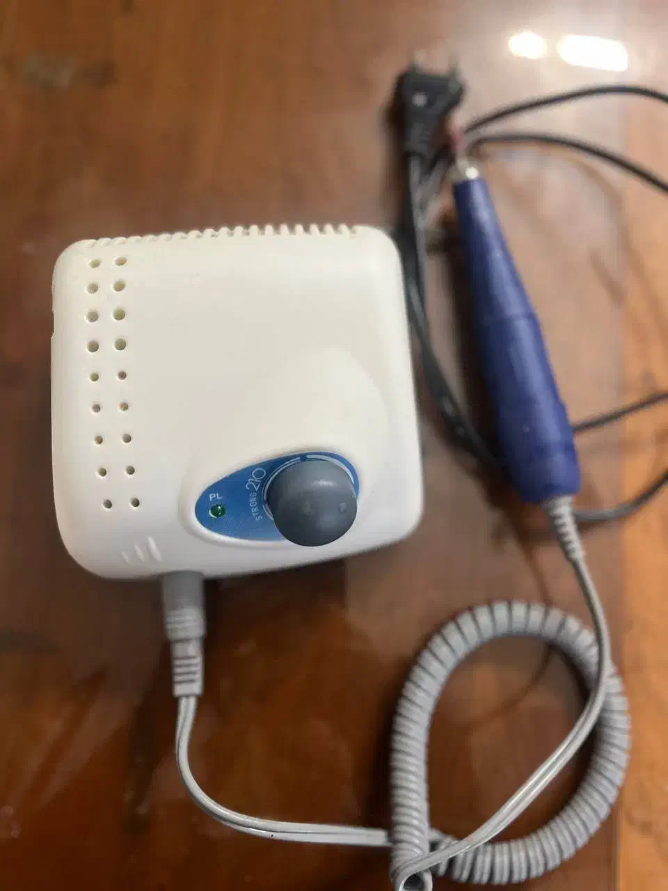 وسایل کاشت ناخن در حد نو|آرایشی، بهداشتی، درمانی|رودسر, |دیوار