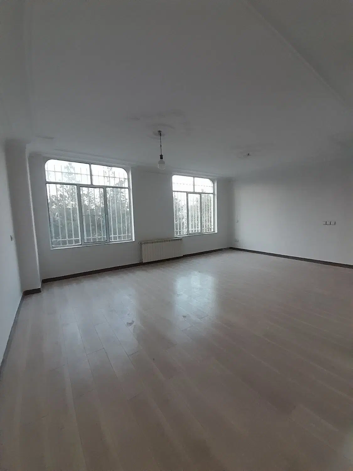 ۱۳۰ متری ، تخلیه ، بلوار دادمان|اجارهٔ آپارتمان|تهران, ایوانک|دیوار