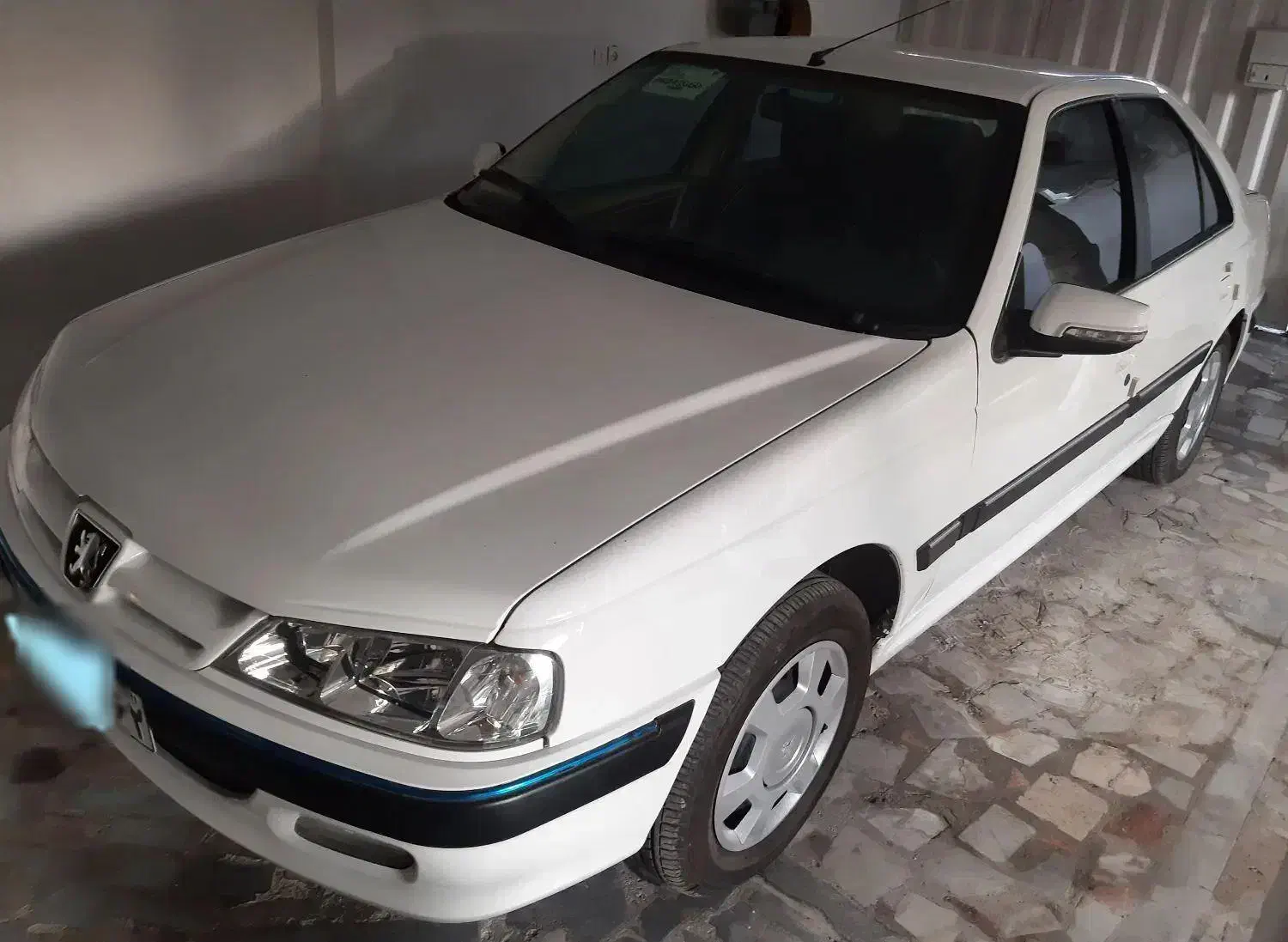 پژو پارس xu7p مدل ۴۰۲ کم کارکرد دریچه گاز سیمی|خودرو سواری و وانت|ساری, |دیوار