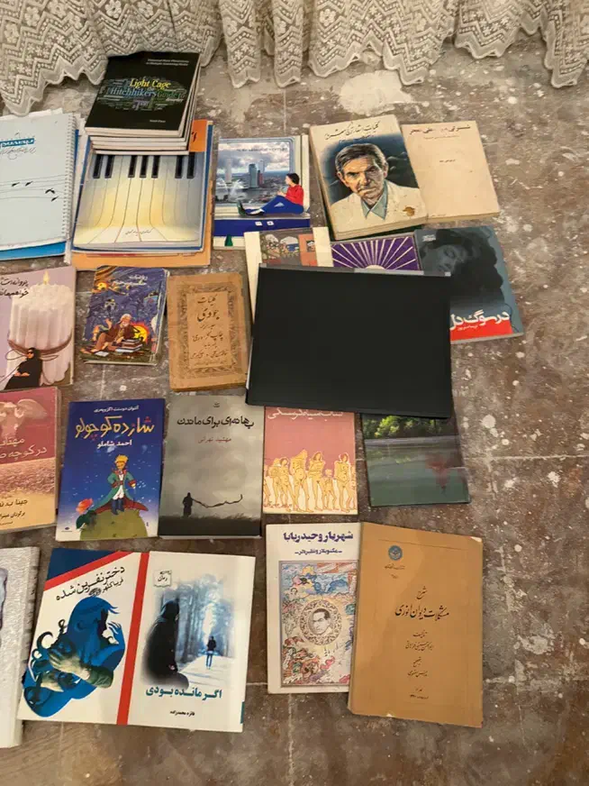 کتاب های مختلف|کتاب و مجله آموزشی|تهران, ارامنه|دیوار