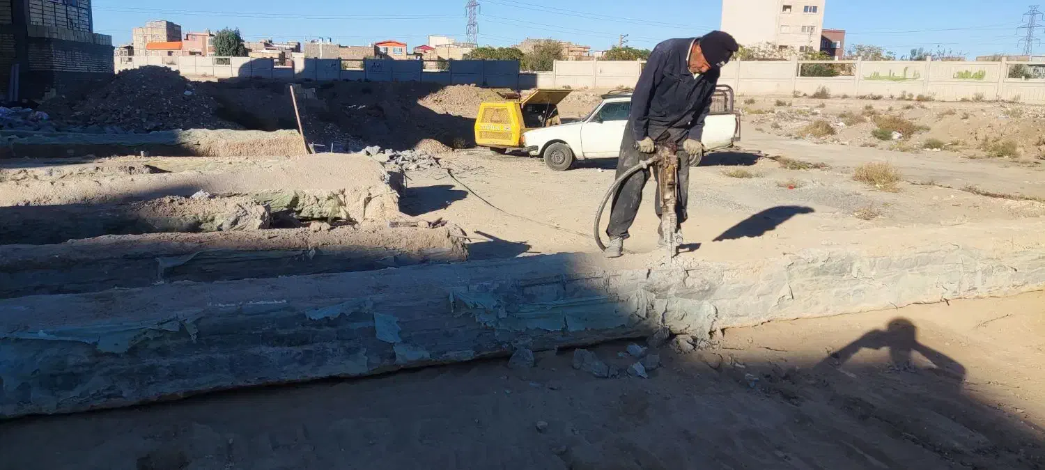 اجاره کمپرسور بادی تخریب بتن پیکور گردون|خدمات پیشه و مهارت|قم, صفاشهر|دیوار