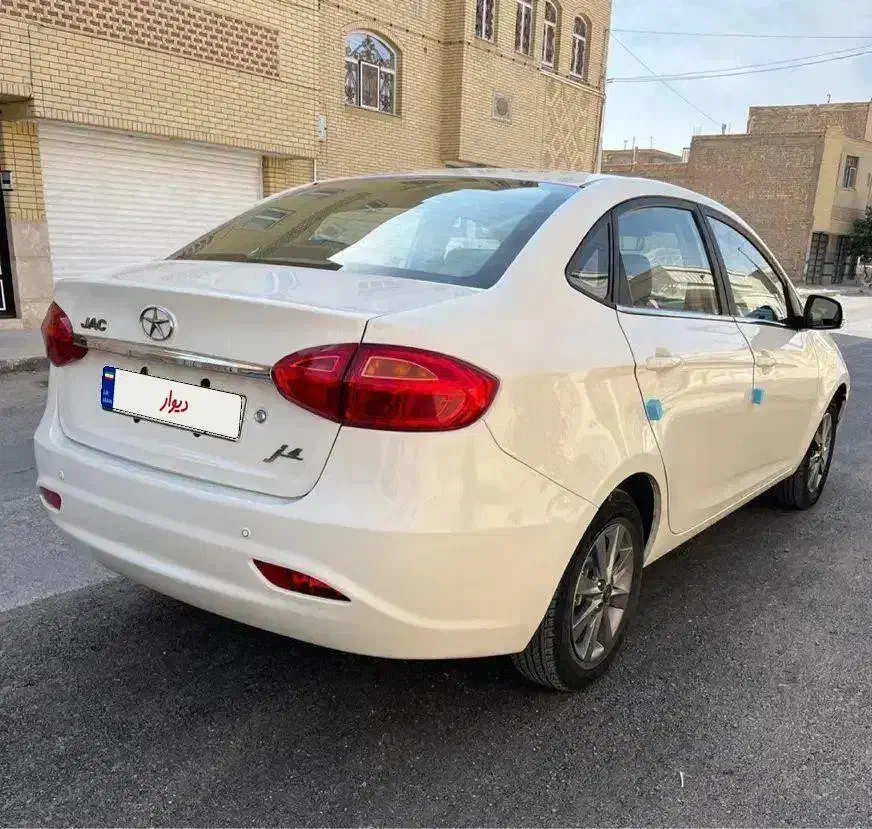 جک j4مدل۱۴۰۲|خودرو سواری و وانت|یزد, |دیوار