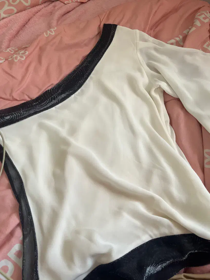 شومیز حریر سفید|لباس|لنگرود, |دیوار