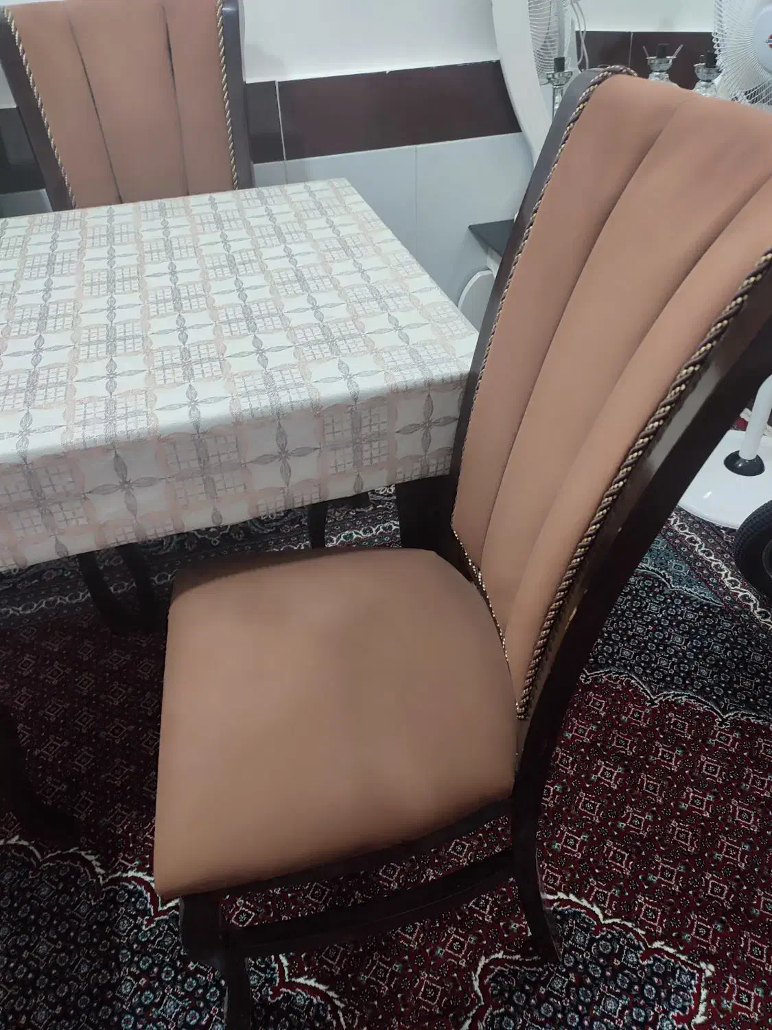 میز ناهارخوری|میز و صندلی غذاخوری|بروجرد, |دیوار