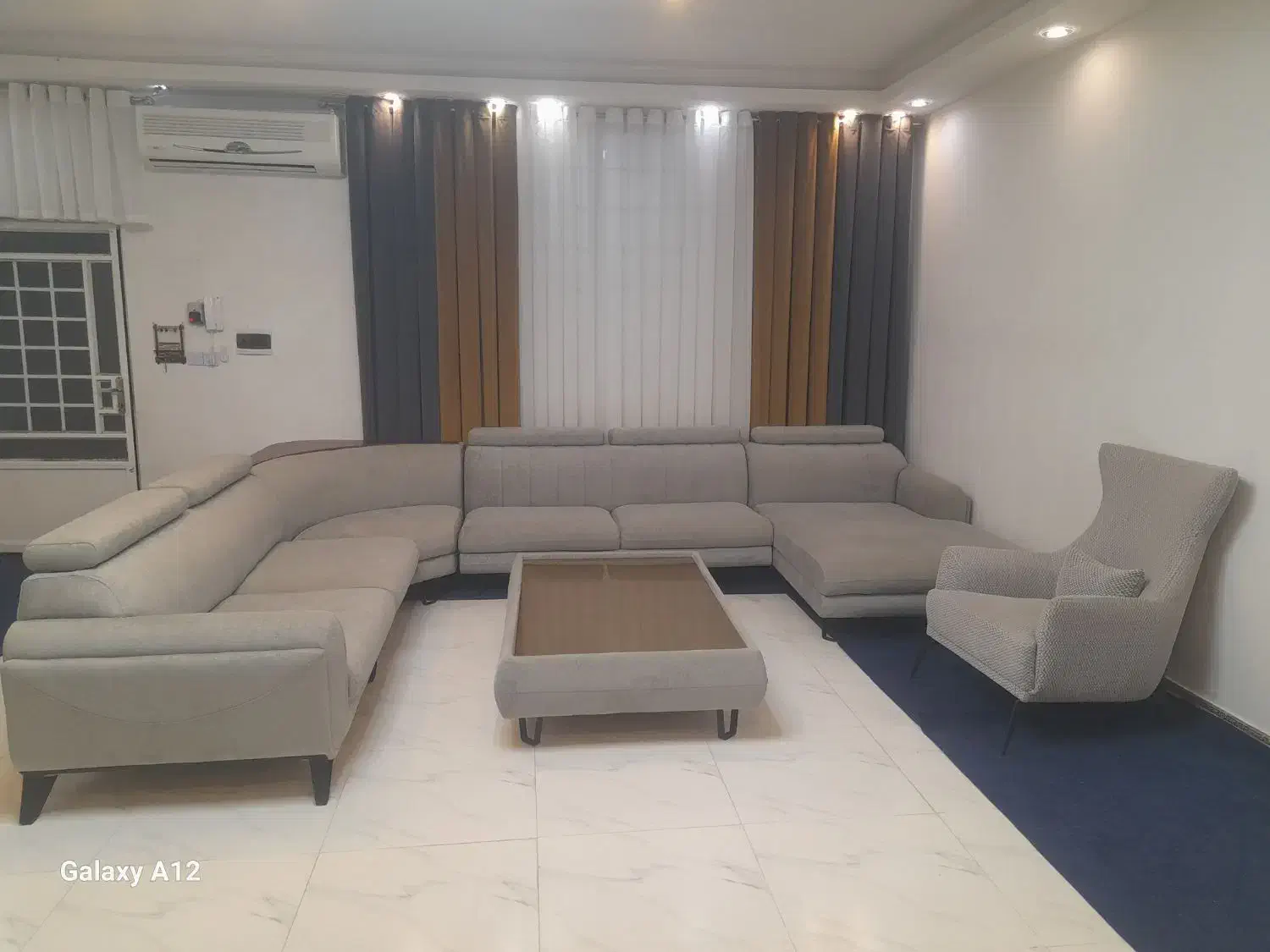 مبل ۱۰ نفره ال|مبلمان خانگی و میز عسلی|خرمآباد, |دیوار