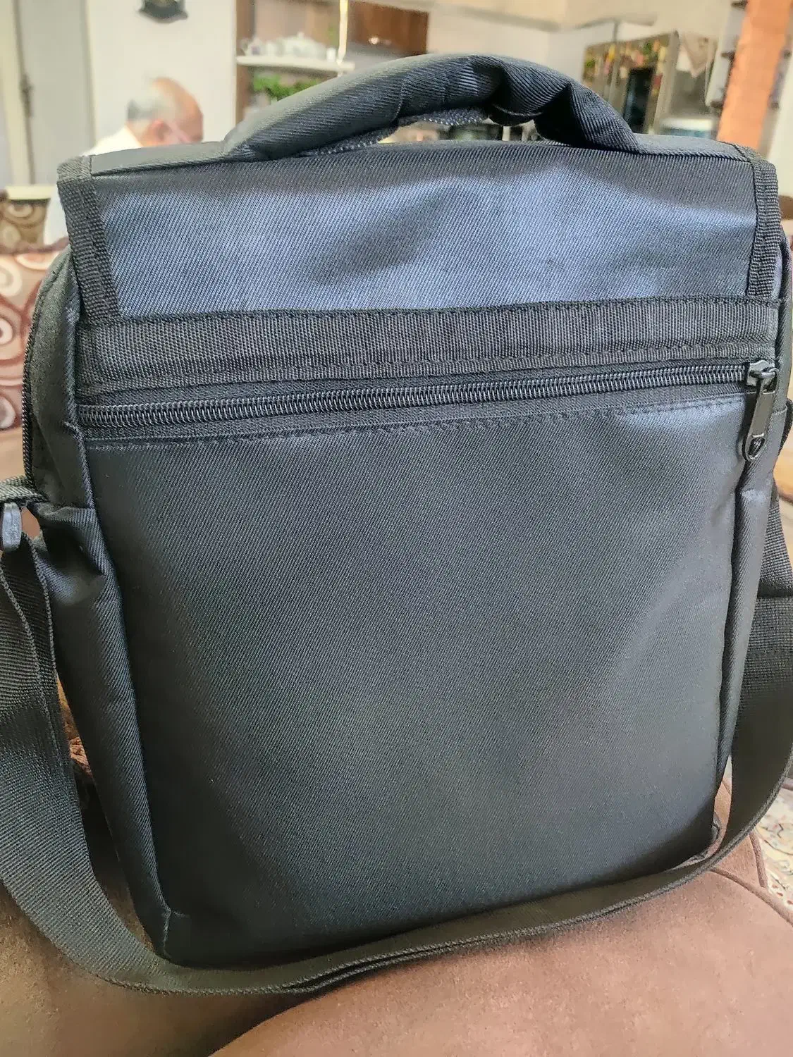 کیف دانش جویی|کیف، کفش، کمربند|جهرم, |دیوار