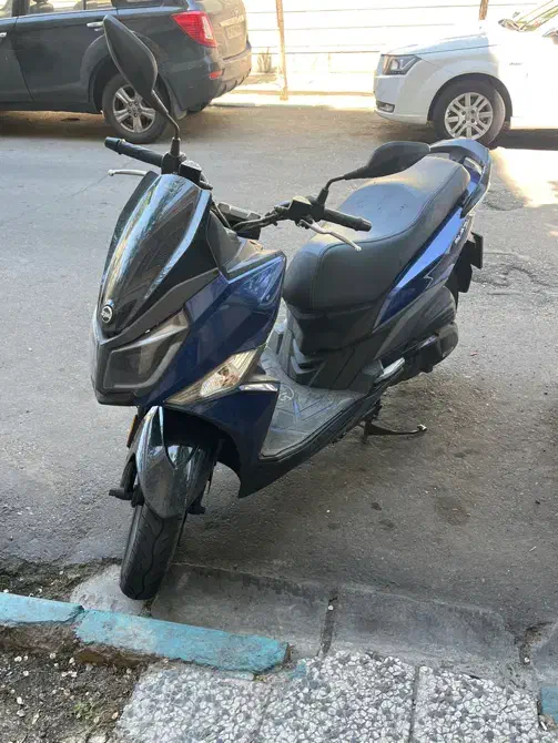 J200|موتورسیکلت|تهران, اسفندیاری|دیوار