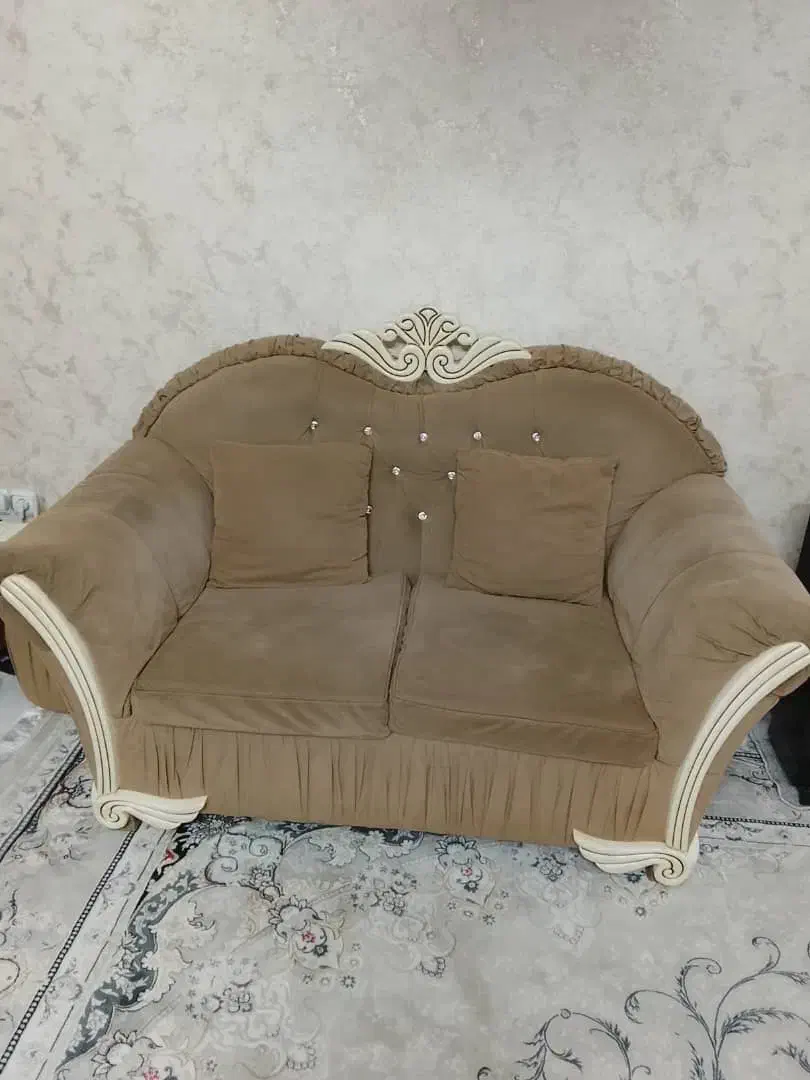 سرویس مبل هفت نفره|مبلمان خانگی و میز عسلی|ری, دولت‌آباد|دیوار