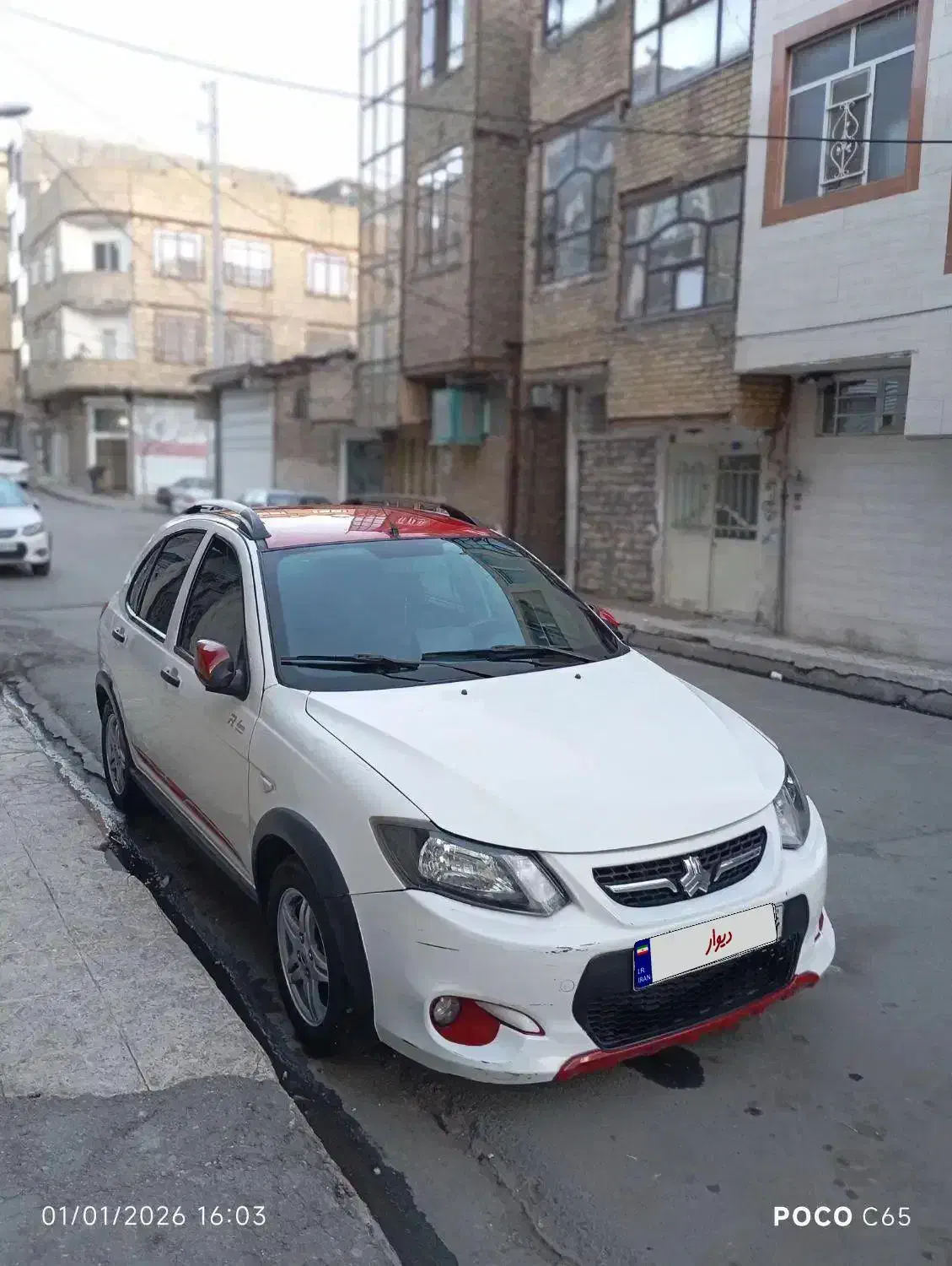 کوییک R سفید قرمز|خودرو سواری و وانت|مشهد, شهرک بهارستان|دیوار