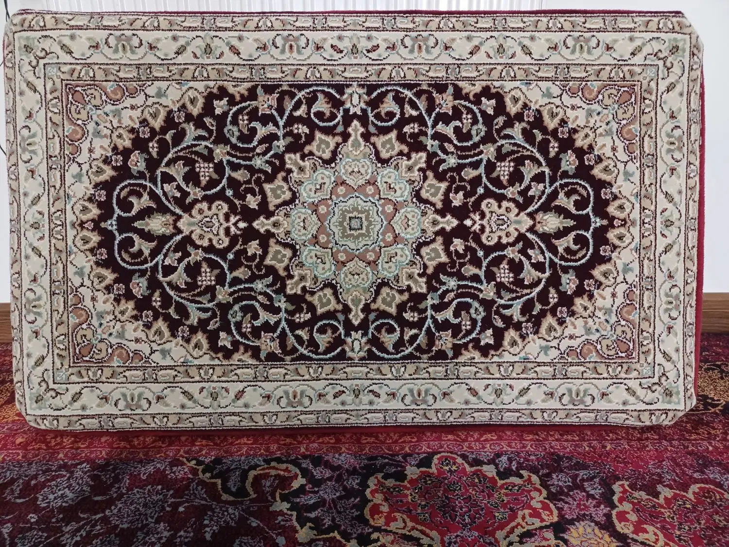 پشتی|پشتی|شیراز, شهرک گلستان شمالی|دیوار