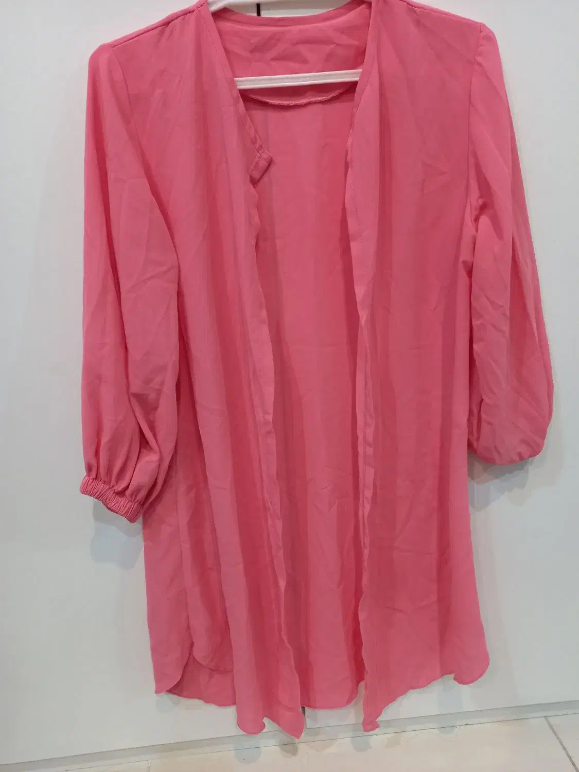 لباس های در حد نو|لباس|دورود, |دیوار