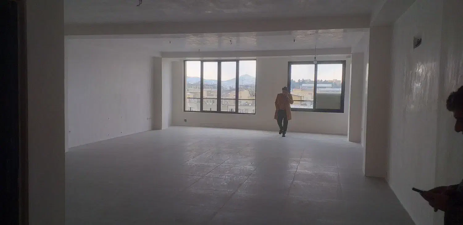 اجاره ۱۵۰ متری / بلوار کاج / خوش نقشه / غرق نور|اجارهٔ دفتر کار، اتاق اداری، مطب|کرج, عظیمیه|دیوار