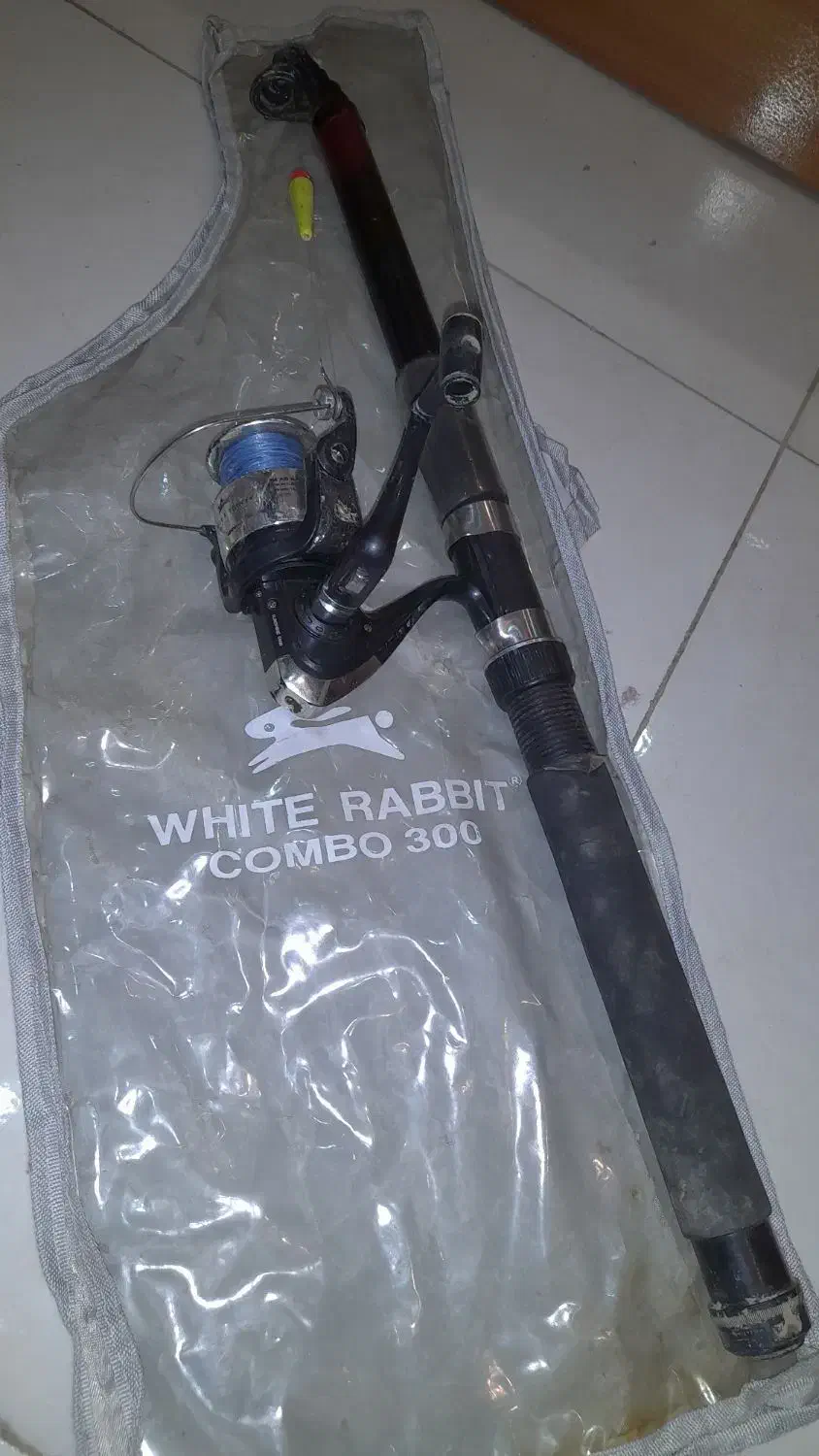 چوب ماهیگیری ویت رابیت.قلاب و چرخ ماهیگیری.|ماهیگیری|تهران, بیسیم|دیوار