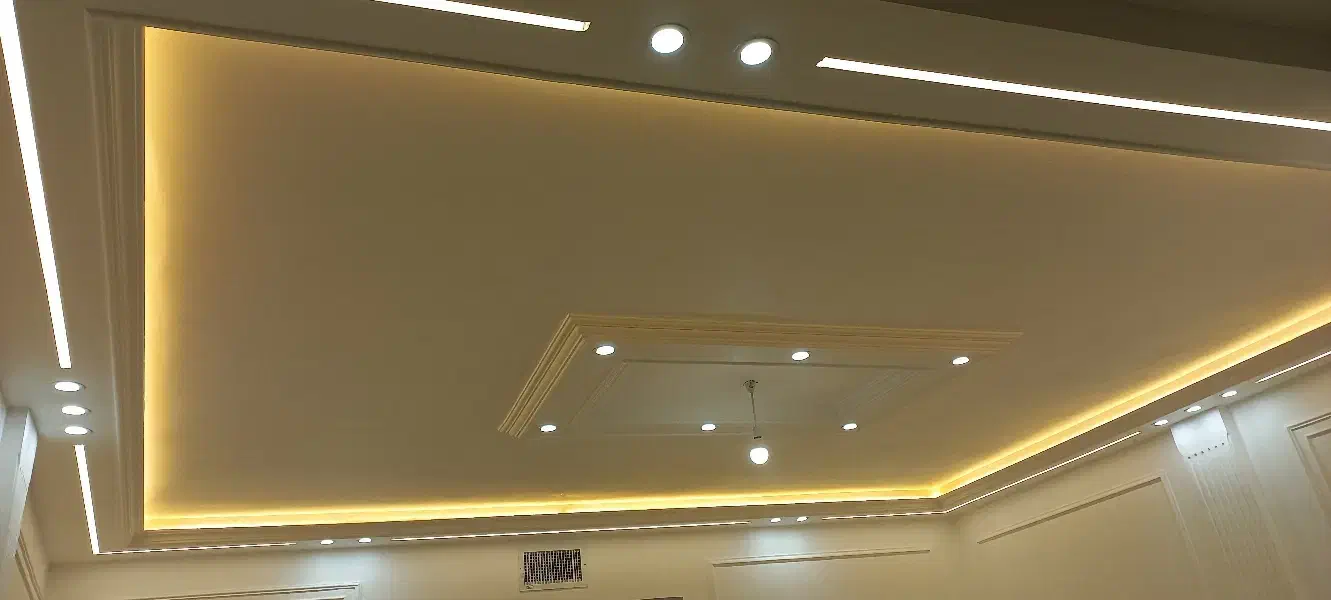 نیازمند به شاگرد و  گچکاری|استخدام معماری، عمران و ساختمانی|ساوه, |دیوار