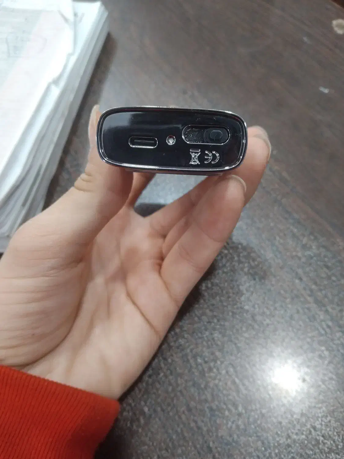 پاد|پخش‌کننده همراه|بومهن, |دیوار