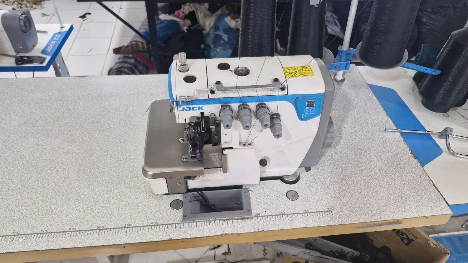 چرخ راسته ، سردوز ، میان دوز، میز مکش|چرخ خیاطی و ریسندگی|کرمانشاه, |دیوار