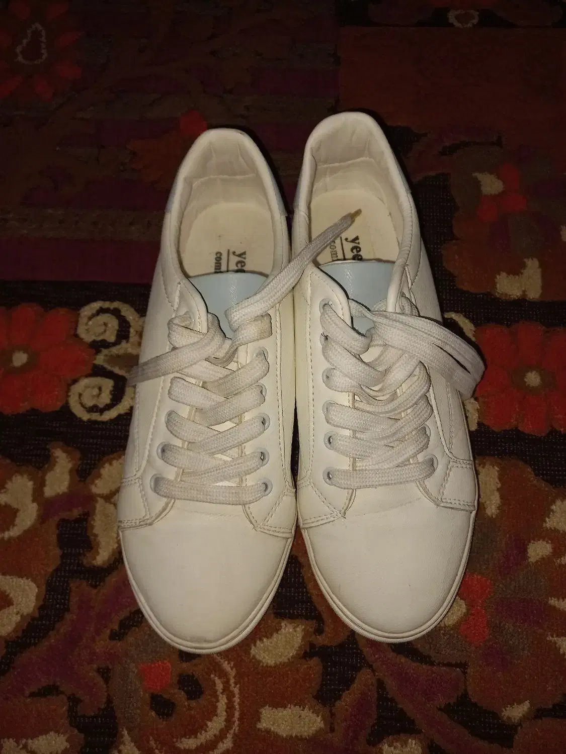 کتونی زنانه سایز ۴۰ در حد نو|کیف، کفش، کمربند|رشت, استقامت ۱|دیوار