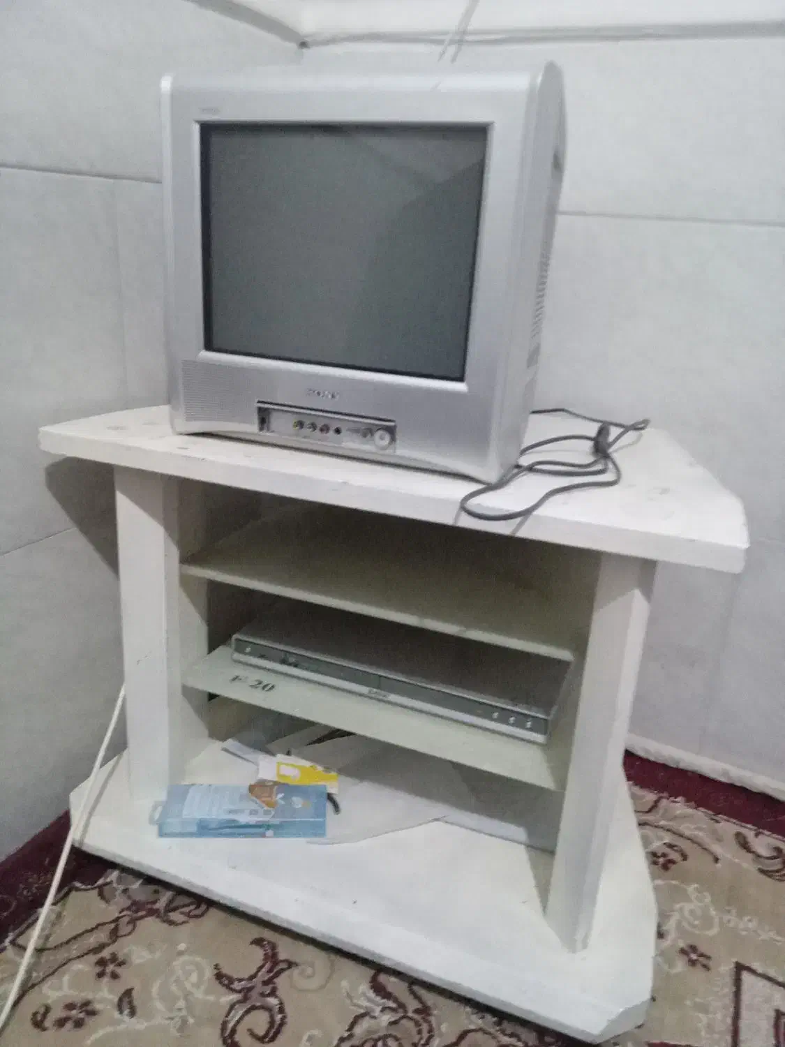 تلویزیون ۱۴ اینچ اصل|تلویزیون و پروژکتور|برازجان, |دیوار