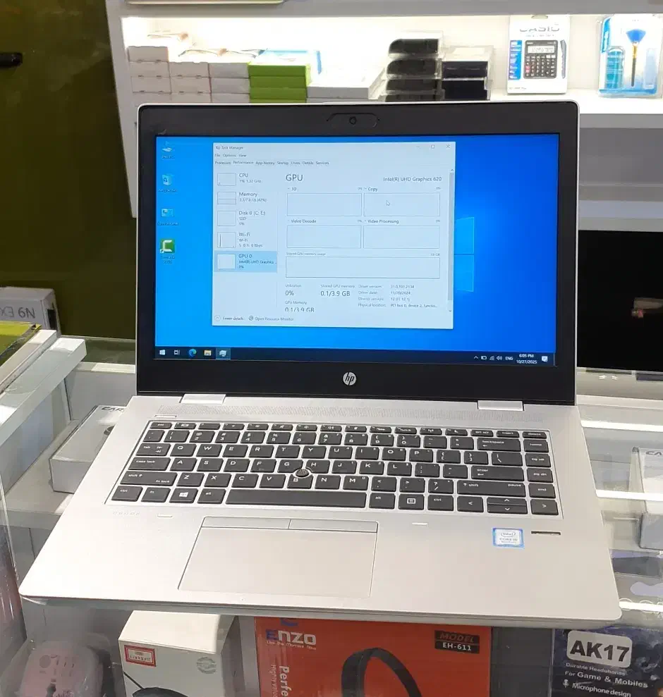 لپ تاپ hp نسل ۸ / بدنه فلزی / درحد نو / کفِ قیمت|رایانه همراه|قم, شهدا|دیوار