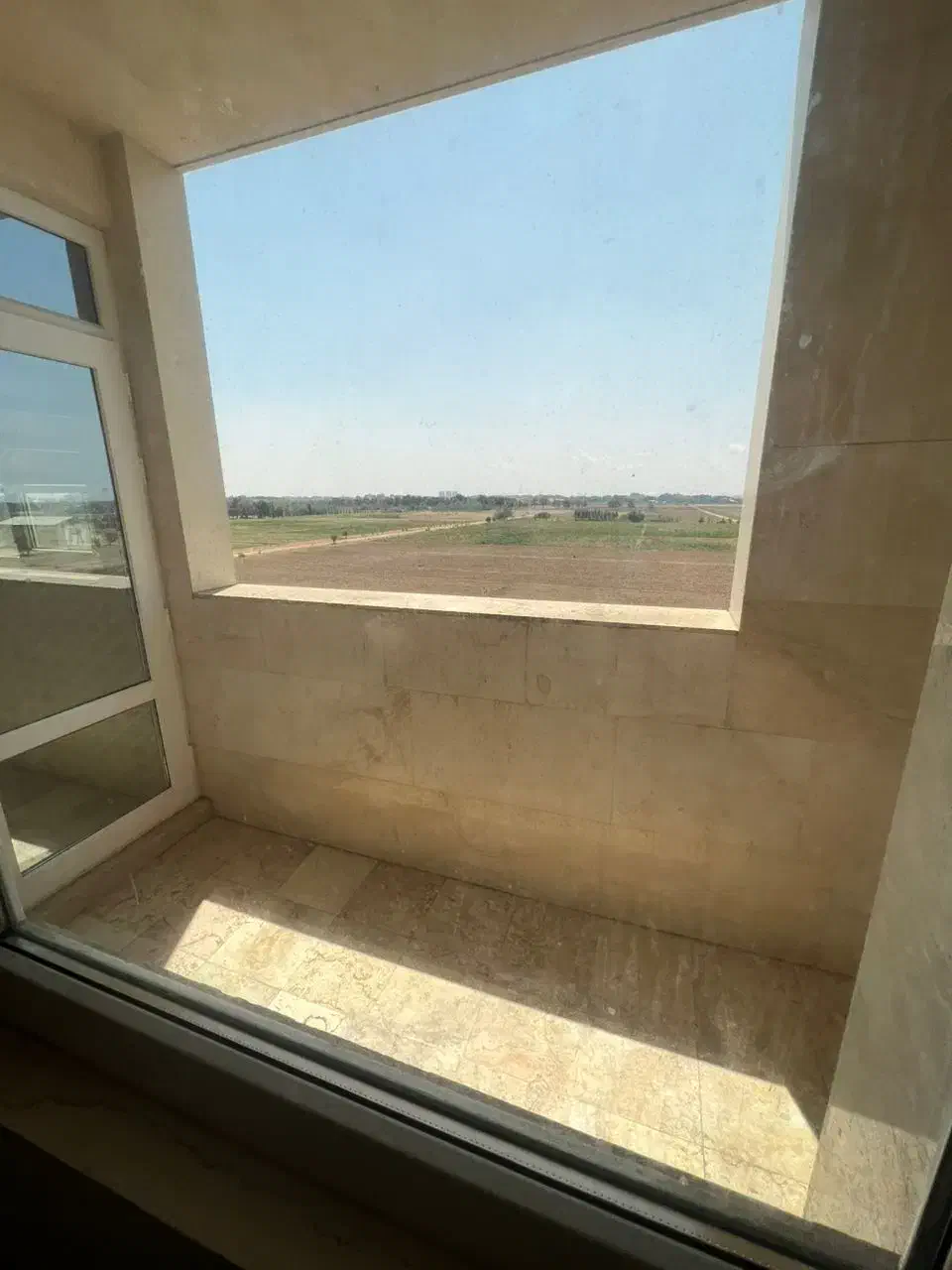 ۱۴۰ متر بهترین لوکیشن و ویو در منطقه واریان شهر|فروش آپارتمان|مشکین‌دشت, |دیوار