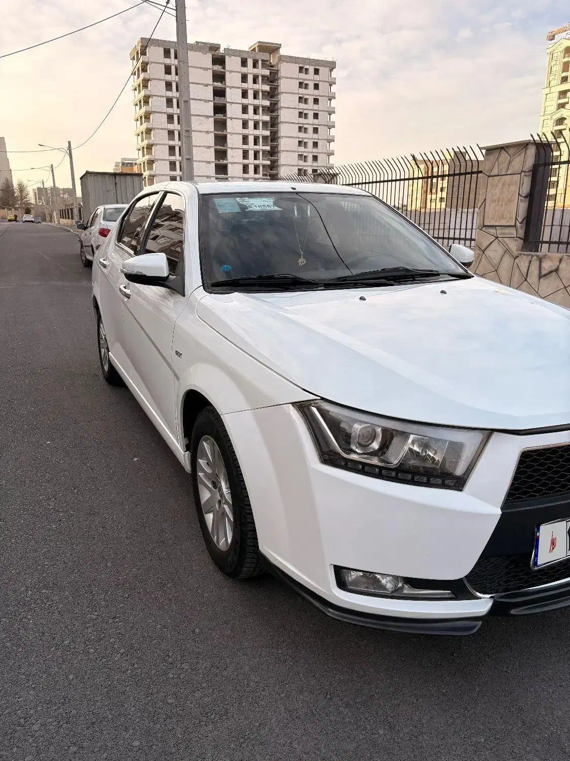 دنا پلاس مدل ۹۸|خودرو سواری و وانت|تهران, شهرک پاسداران|دیوار