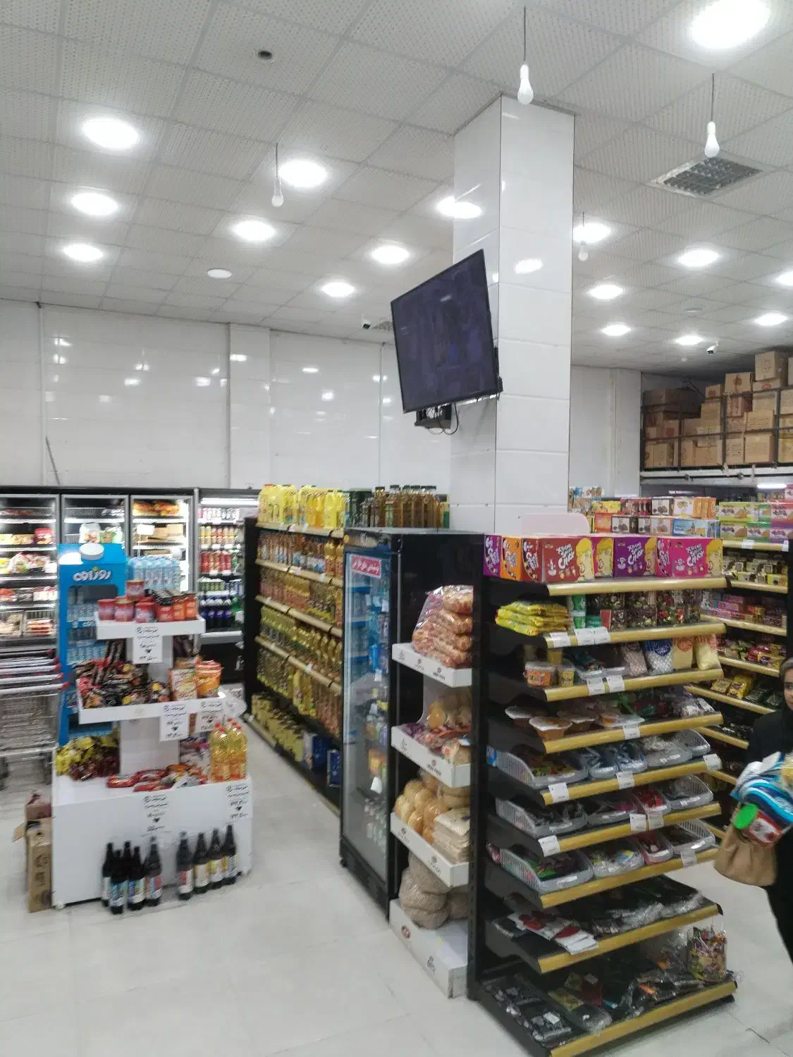 استخدام نیروی فروشگاهی آس مارکت شعبه5|استخدام خدمات فروشگاه و رستوران|برازجان, |دیوار