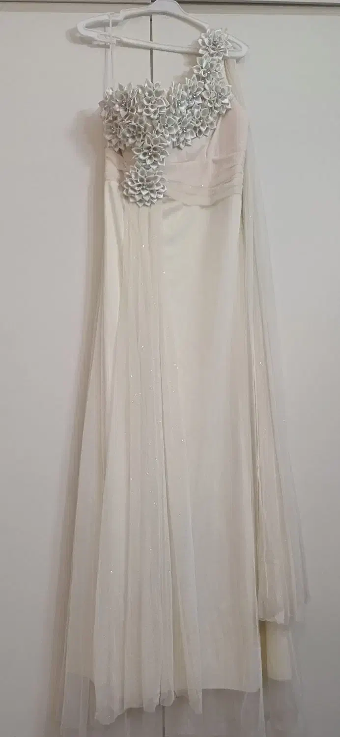 لباس مجلسی روشن|لباس|فردیس, خیام غربی|دیوار