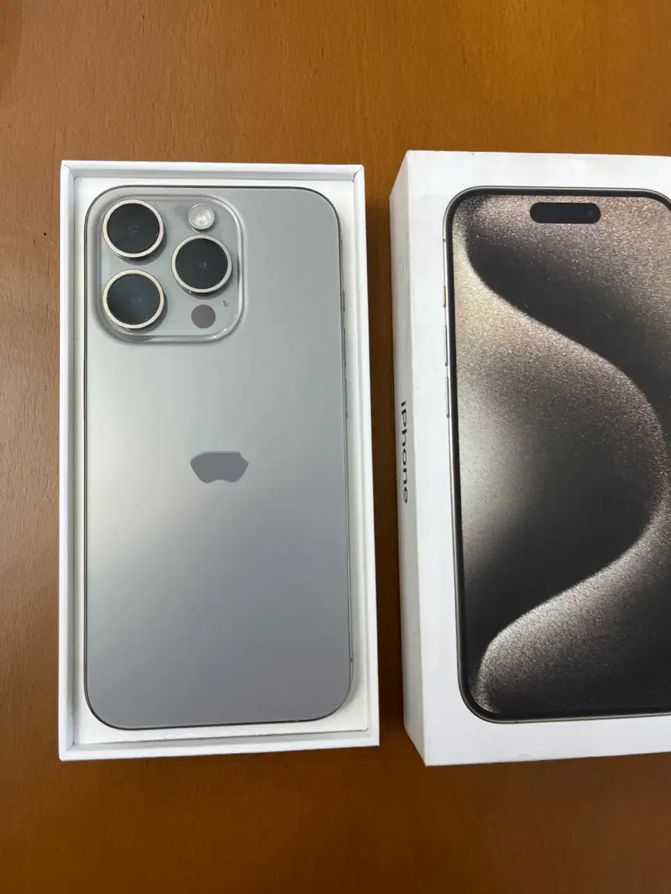 iPhone 15 pro|موبایل|گرگان, |دیوار