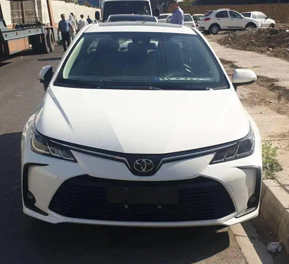 تیوتا کرولا توربو ۱۲۰۰|خودرو سواری و وانت|مشهد, دانشجو|دیوار