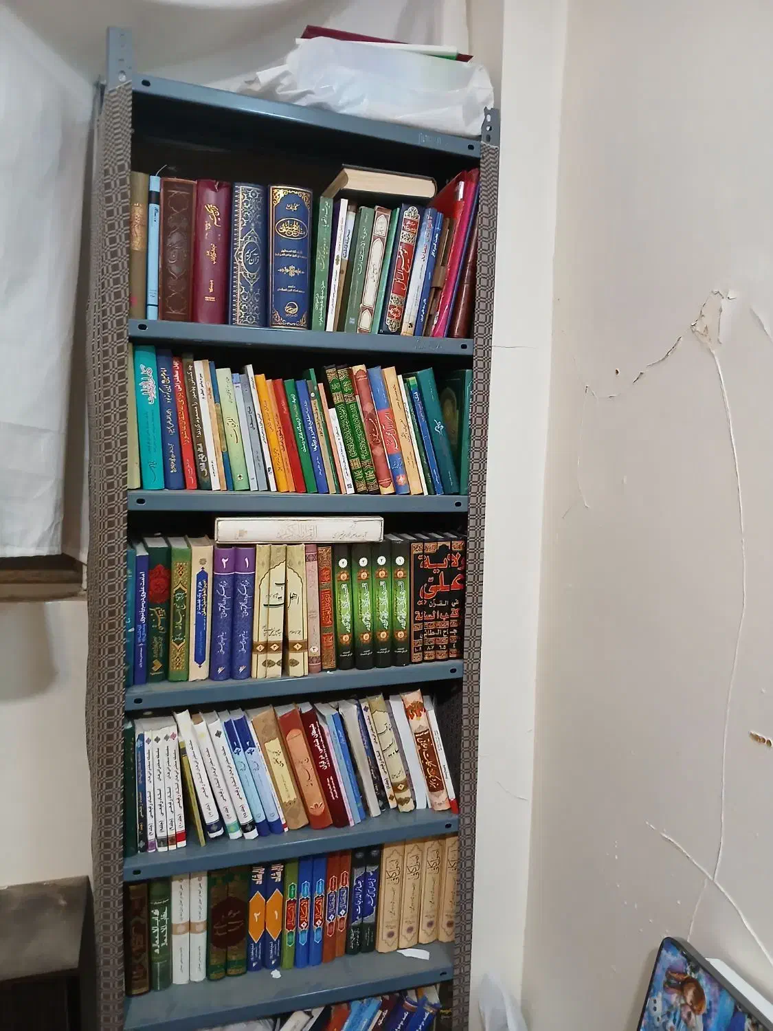 قفسه کتابخانه فلزی|کتابخانه، شلف، قفسه‌های دیواری|قم, زنبیل آباد|دیوار