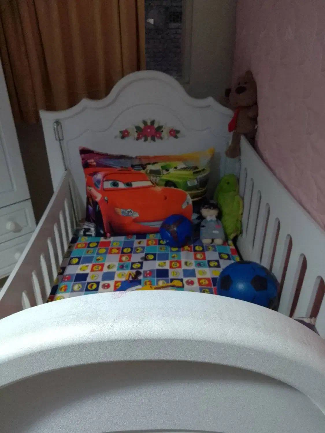 تخت و کمد کودک|تخت و سرویس خواب|تهران, حشمتیه|دیوار