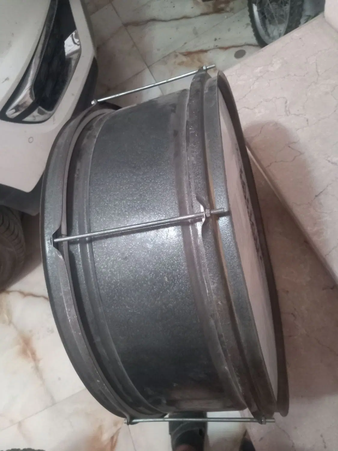 طبل|درام و پرکاشن|تربتحیدریه, باغ سلطانی|دیوار