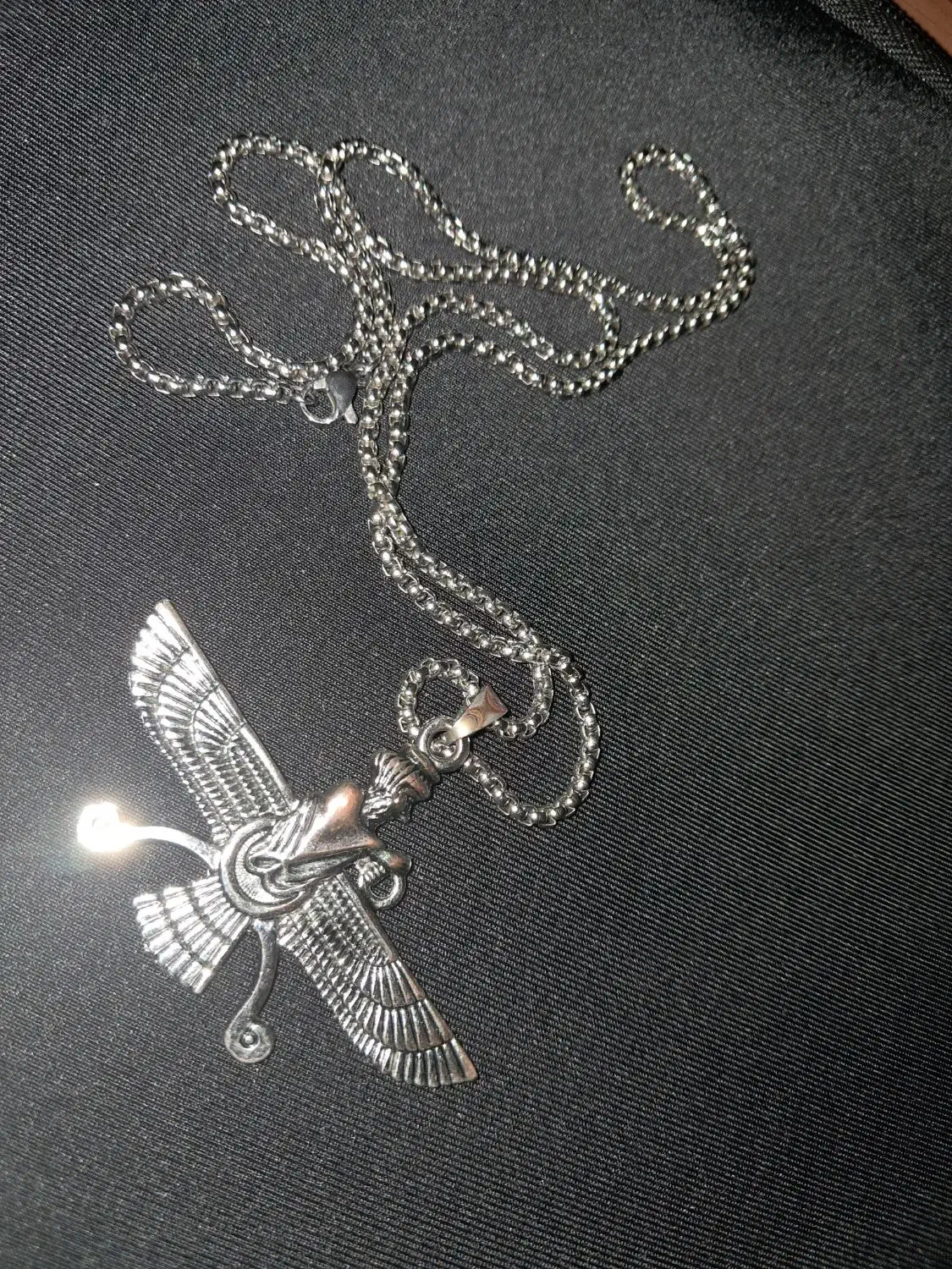 گردنبند و زنجیر هخامنشی|بدلیجات|اردبیل, |دیوار